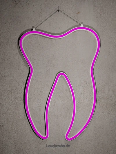 Neonzahn, hängend, pink bei Tag